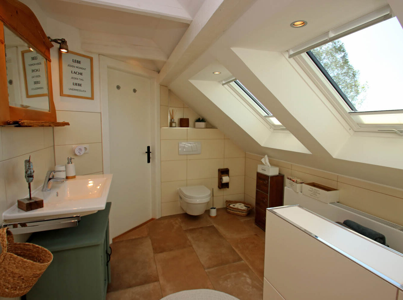 cropped-Das-Badezimmer-2.jpg